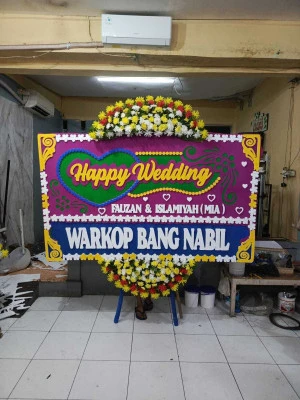 Papan Bunga di Legok